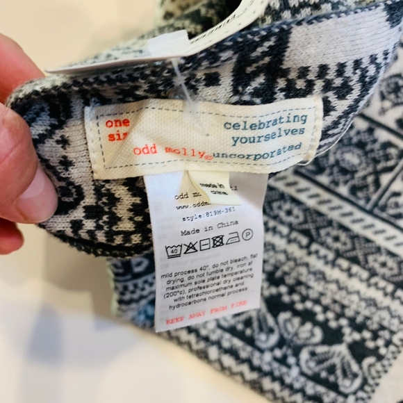 Olive and cocoa scarf - Picture 4 of 6